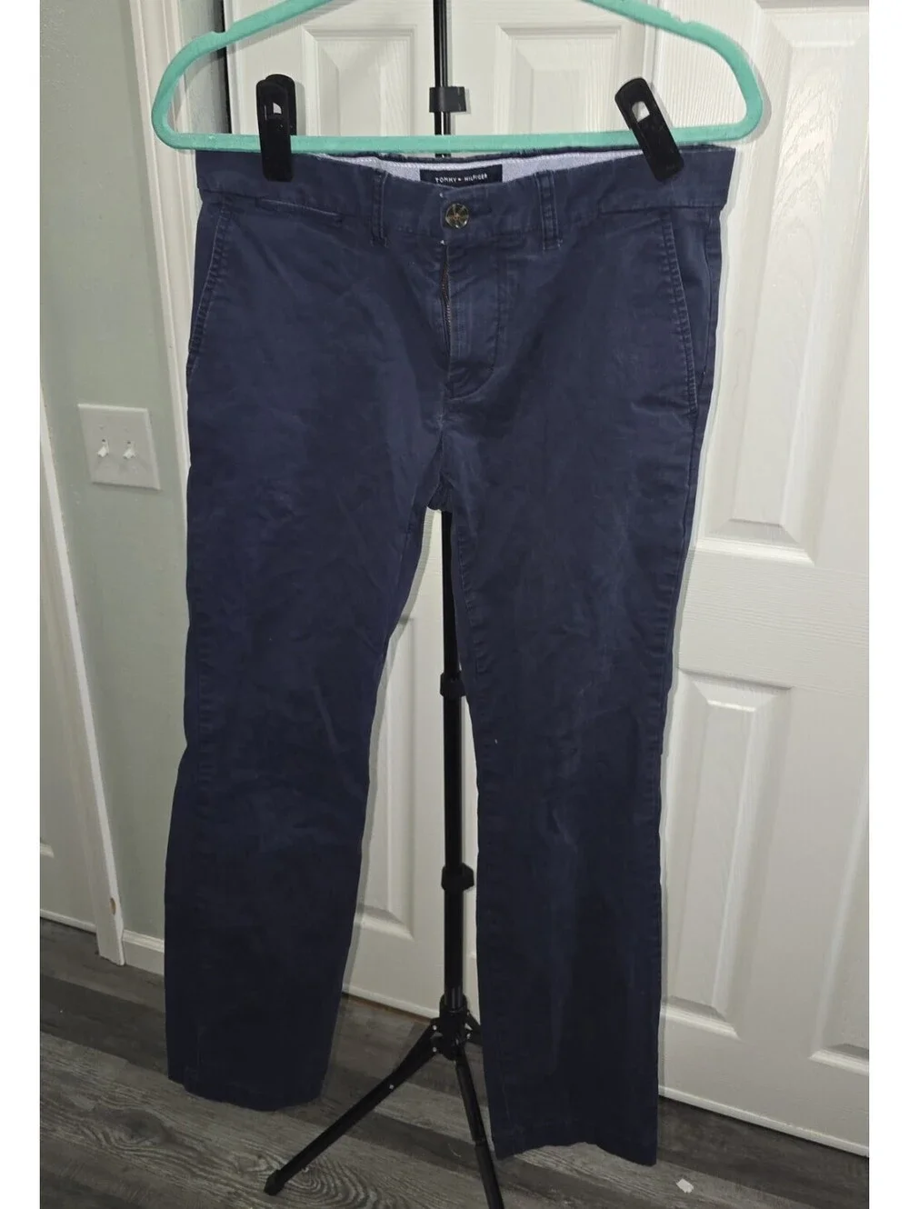 Tommy Hilfiger Men’s Navy Blue Chino Pants Slim Fit 31/32 School Preppy
